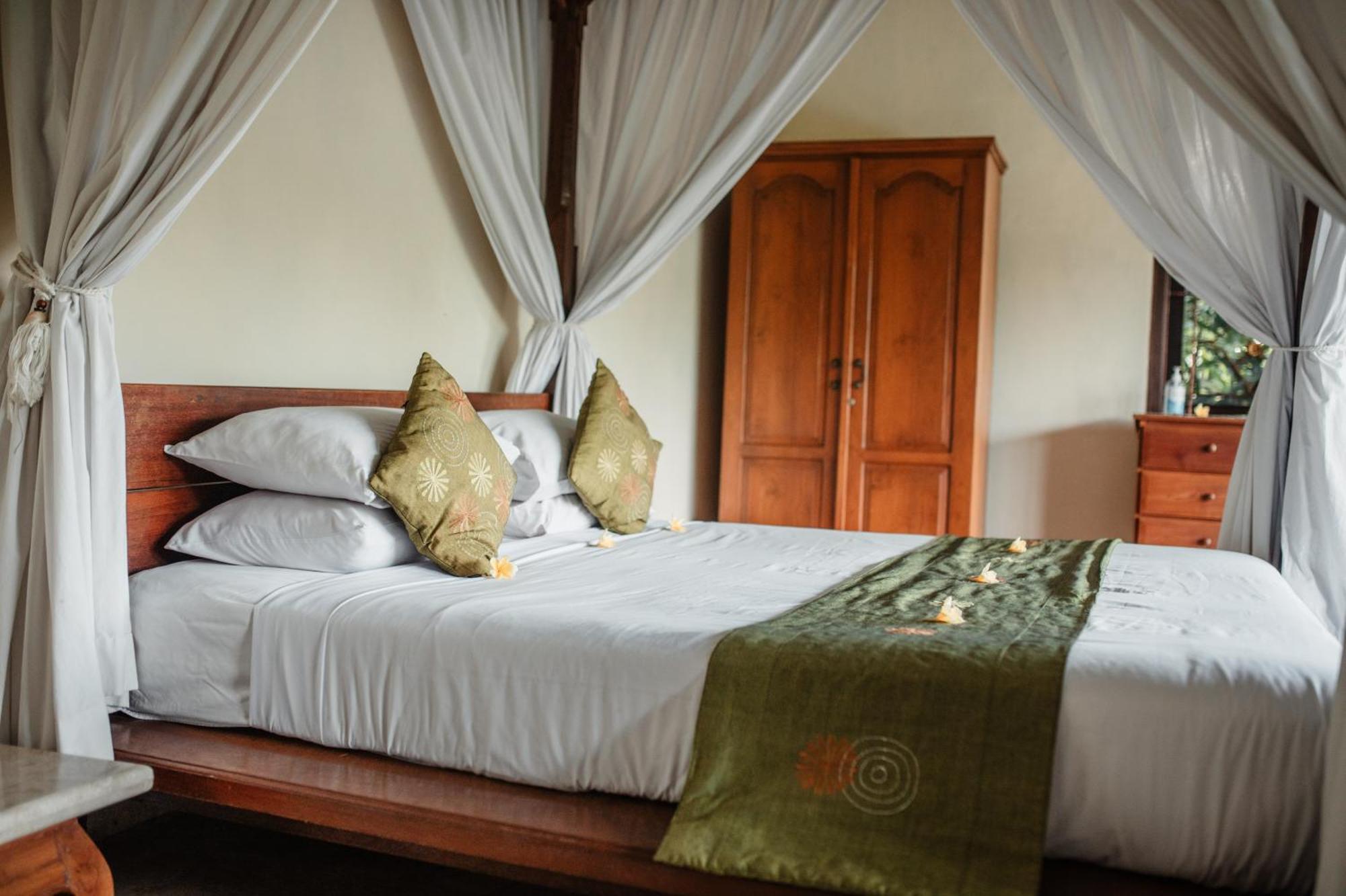 Mandala Desa Hotel Sukawati  Luaran gambar